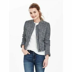 GAP RAW EDGE TWEED JACKET SIZE 4 BLACK/WHITE.